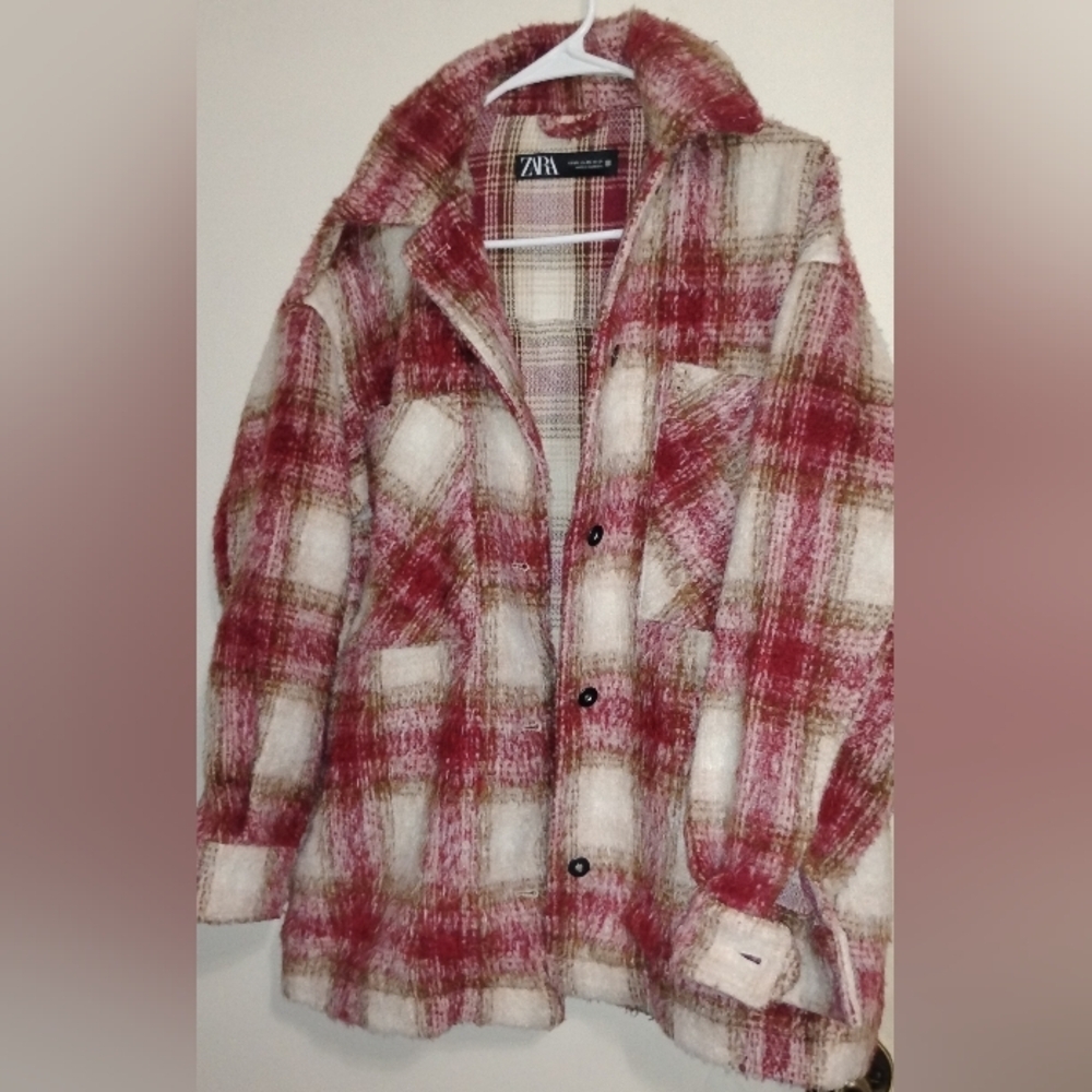 Plaid red shacket by zara size XS